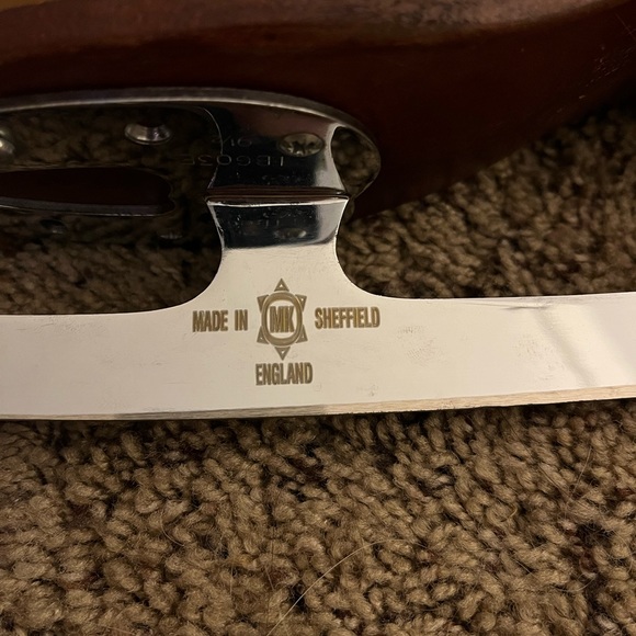 Riedell 910 LS Womens Figure Skates, size 5 Medium - Picture 6 of 9